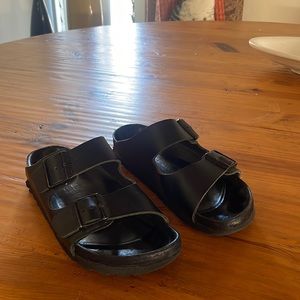 Birkenstock Arizona all black leather,many miles left!!